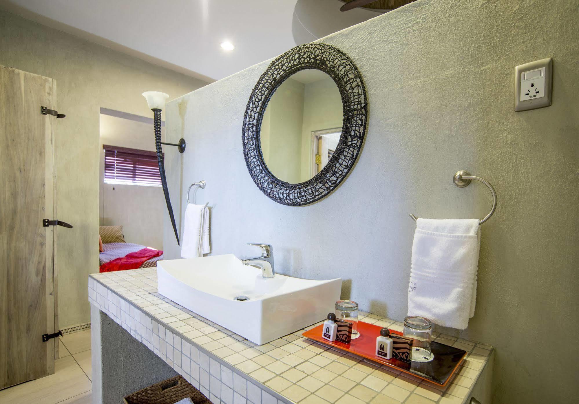 Sun Karros Daan Viljoen Hotel Windhoek Buitenkant foto