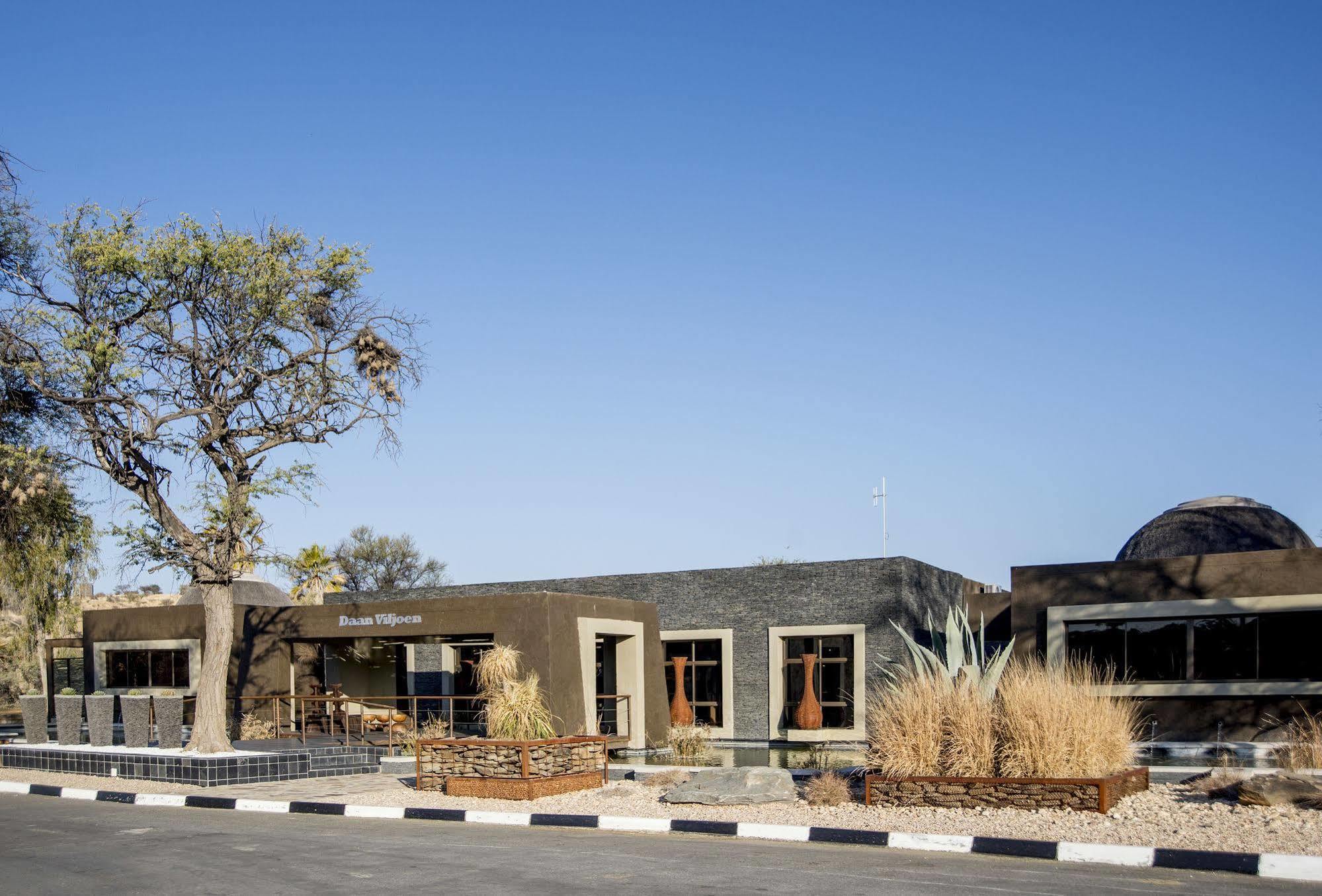 Sun Karros Daan Viljoen Hotel Windhoek Buitenkant foto