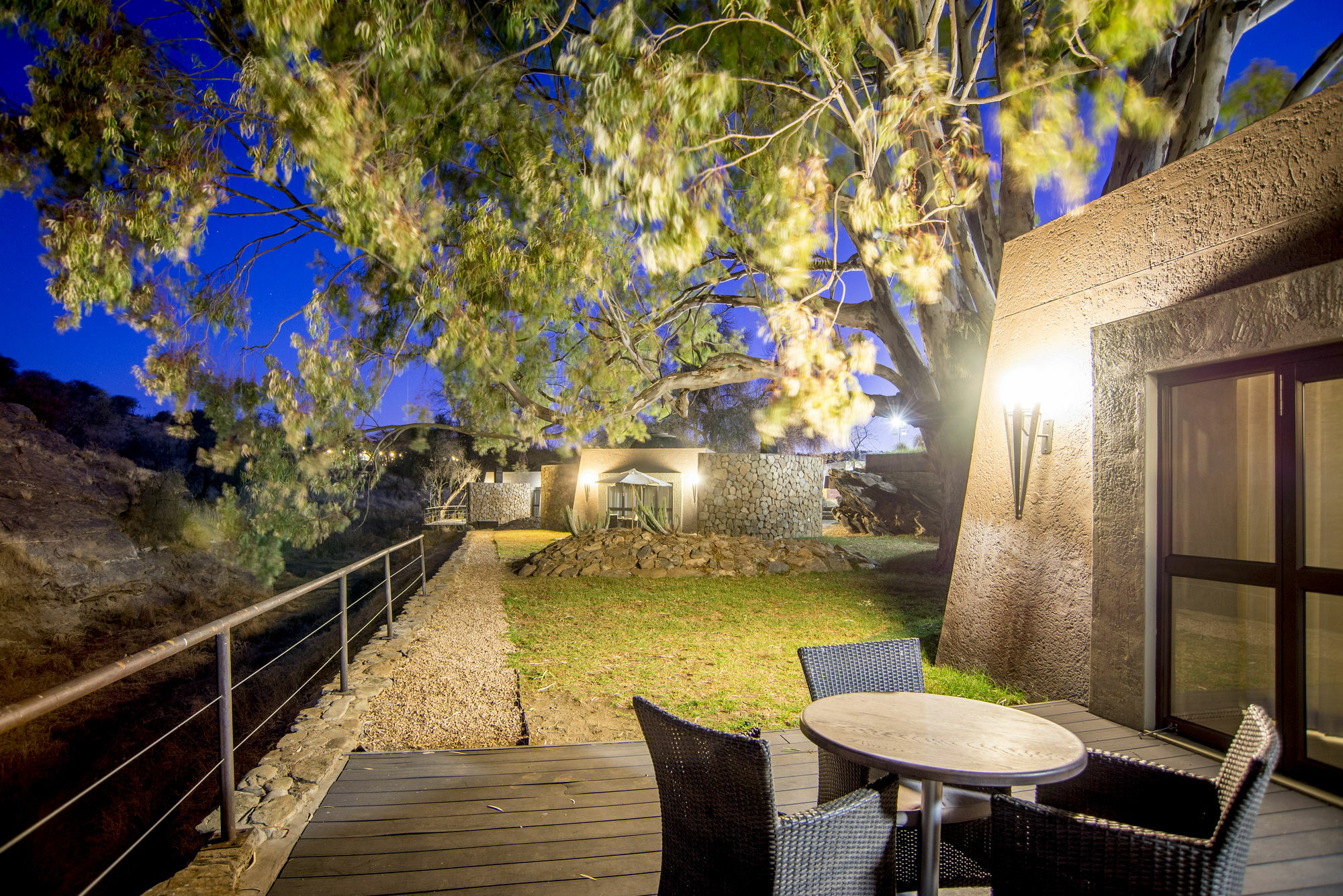 Sun Karros Daan Viljoen Hotel Windhoek Buitenkant foto